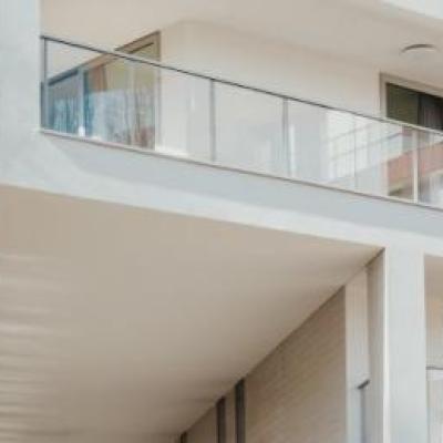 Walnut Park Apartment